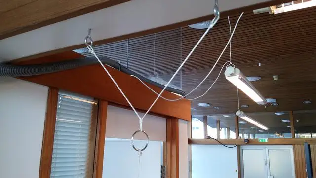 Upphengja Y-pendúls